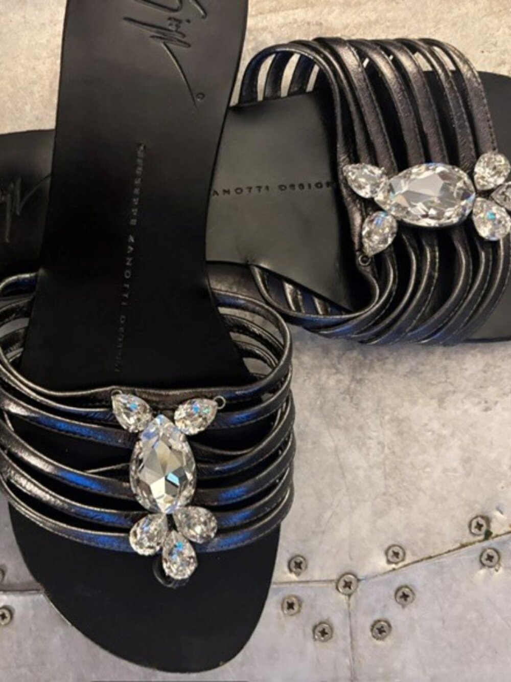 GIUSEPPE ZANOTTI JEWELED FLATS SIZE 7 - Picture 3 of 8